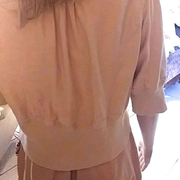 🌹Beige linen crop top🌹 - Picture 4 of 5